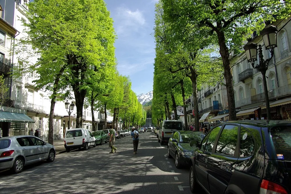 Las Allées d'Étigny — Luchon